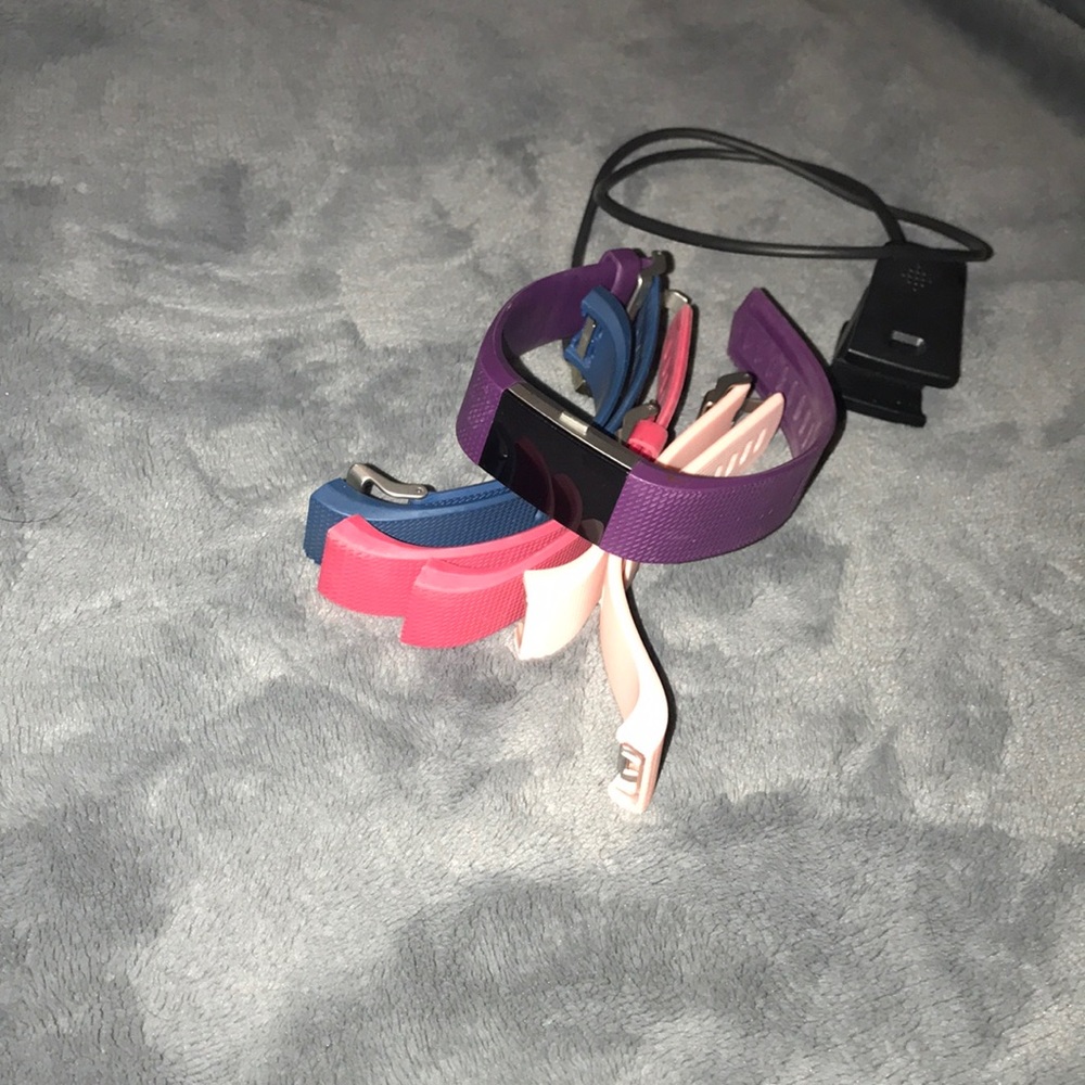 Fitbit Charge HR 2 with 4 Bands
